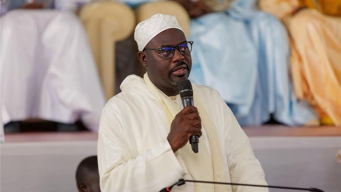 Ziar générale – Serigne Moustapha Sy Al Amine exhibe sacolére etr met en garde contre les propos tenus dans l&rsquo;émission « Xunt bi»