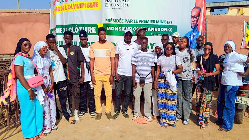 Pastef dénonce une “gestion opaque” et exige un audit de la mairie …