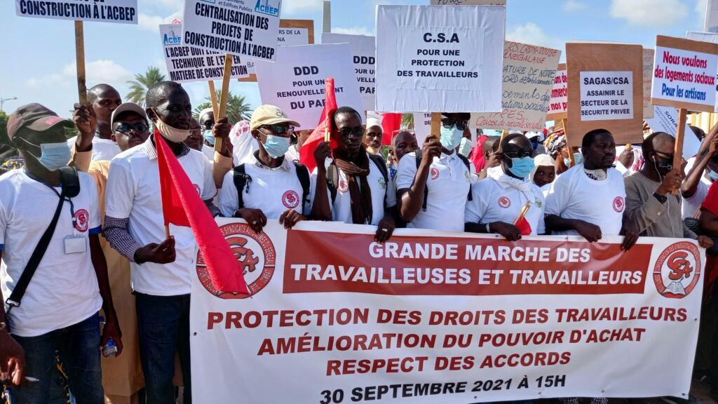Le Front syndical pour la défense du travail obtient un soutien de taille