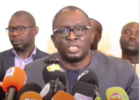 Daffé (PASTEF) réforme le Code électoral, Trump menace l’Iran, Orange accélère