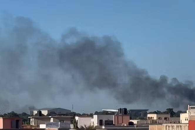 reprise des combats à Kati, fief de la junte près de la capitale Bamako (habitants)