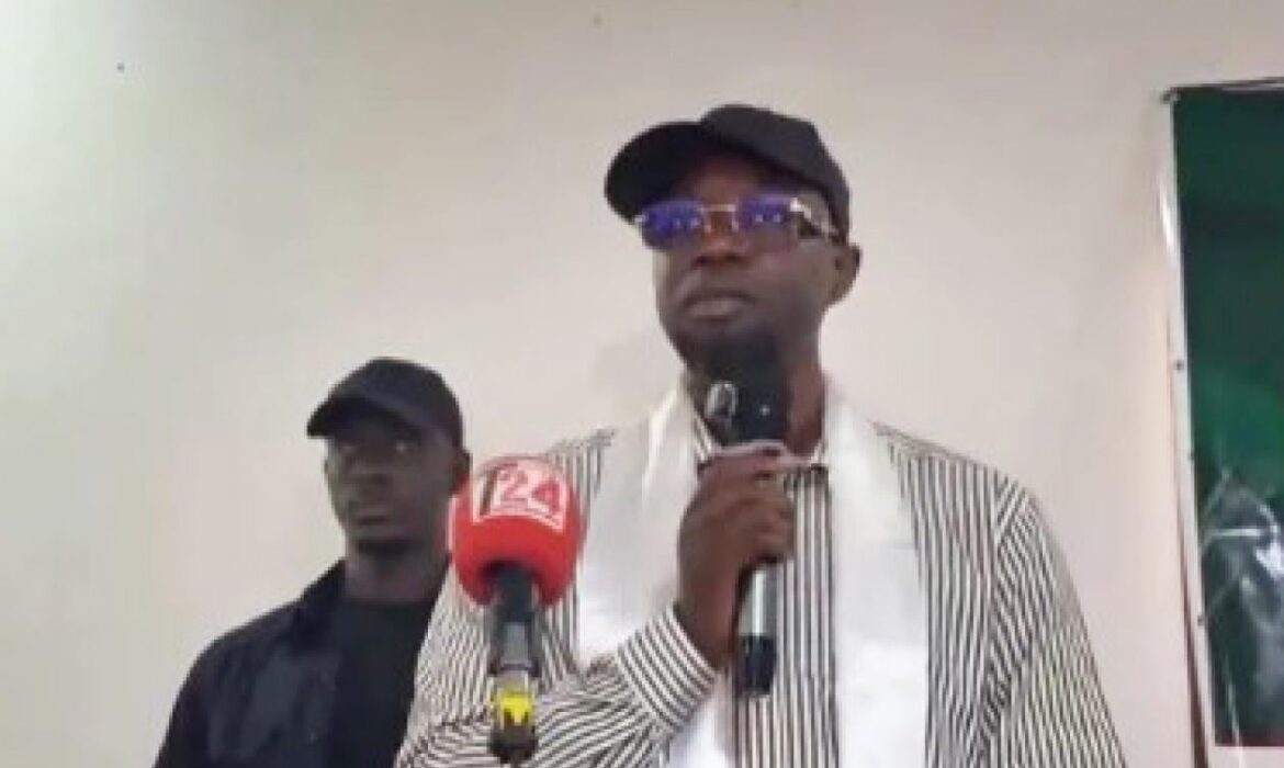 Sonko dit ses « vérités » aux enseignants grévistes et interpelle le ministre de l&rsquo;Education