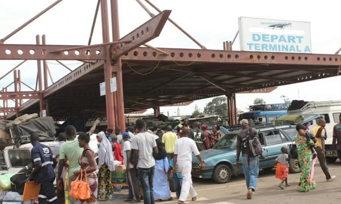 Huit chauffeurs grévistes arrêtés après des violences contre…