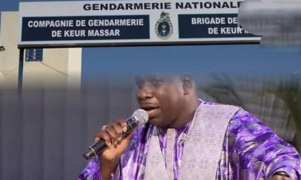 Mauvaise nouvelle pour trois de ses partenaires présumés