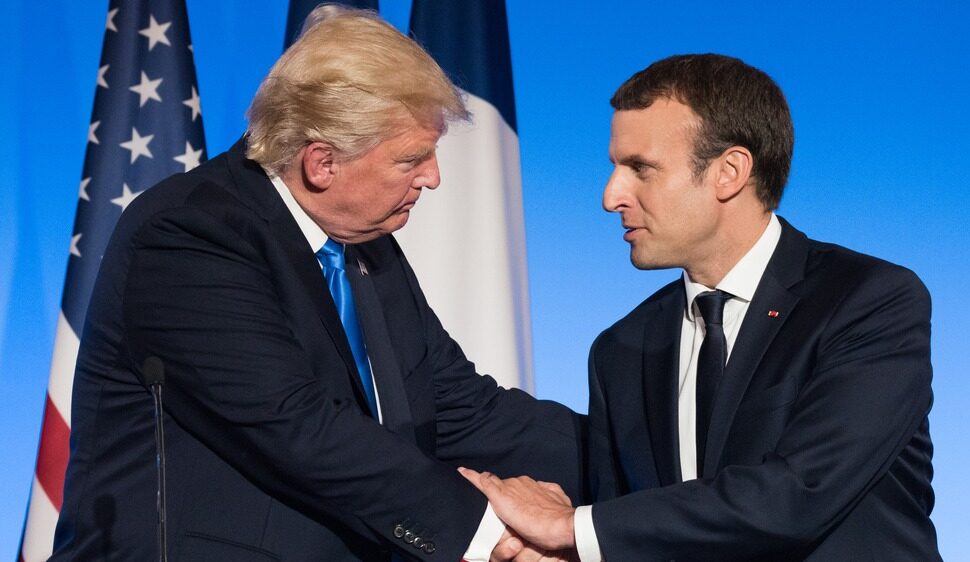 Emmanuel Macron répond aux attaques de Donald Trump sur son couple