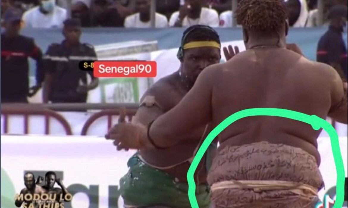 La Fédération de Lutte sanctionne Doudou Sané