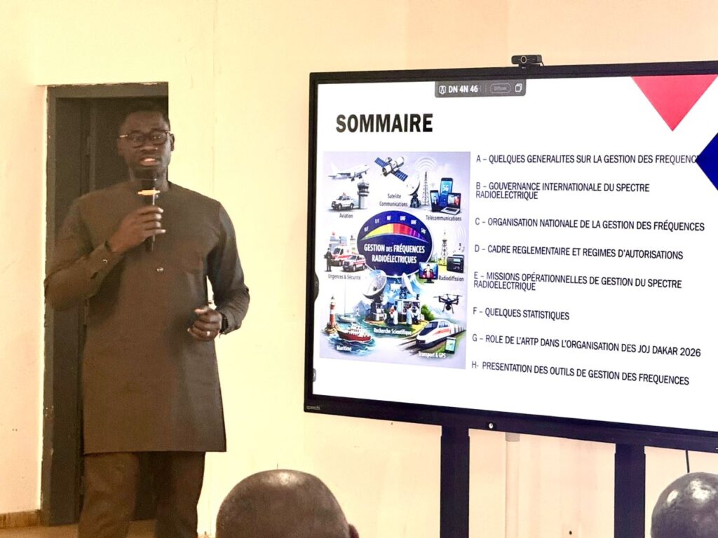 les fréquences radio, un enjeu clé pour la réussite de l’événement à Dakar