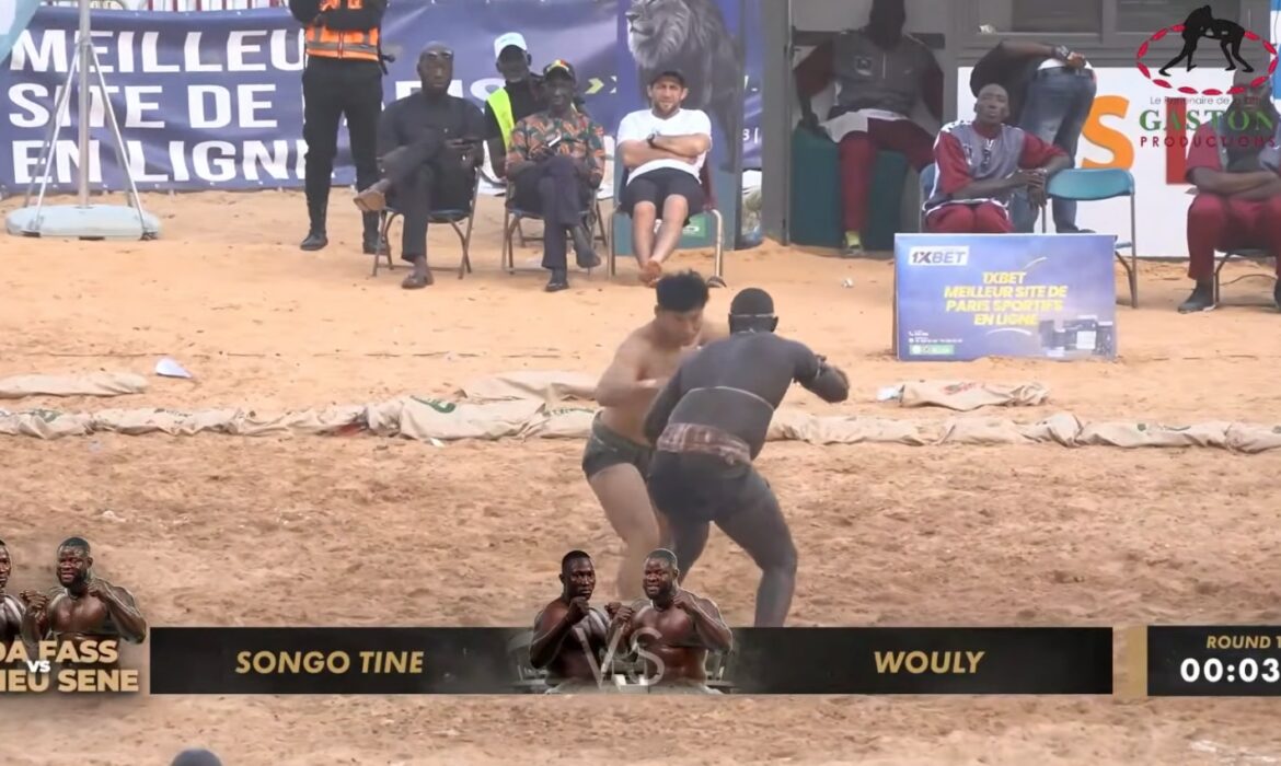 Grosse surprise, c’est terminé entre Songo Tine et Wouly en moins de 15 secondes (vidéo)