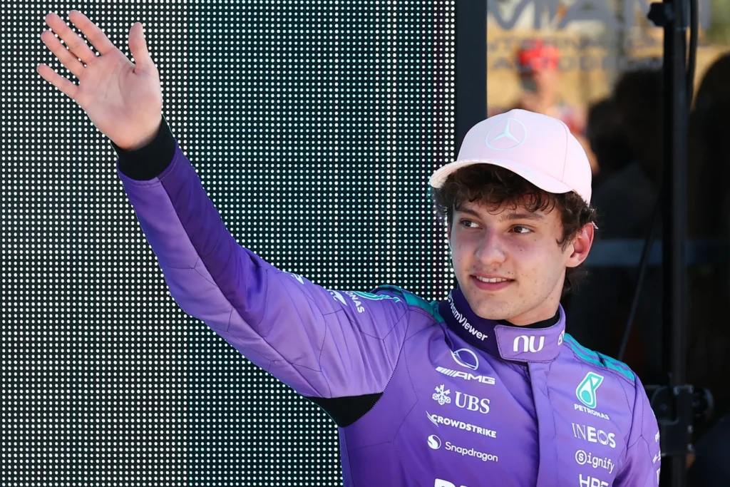 Kimi Antonelli en pole à Miami et l’horaire avancé du Grand Prix