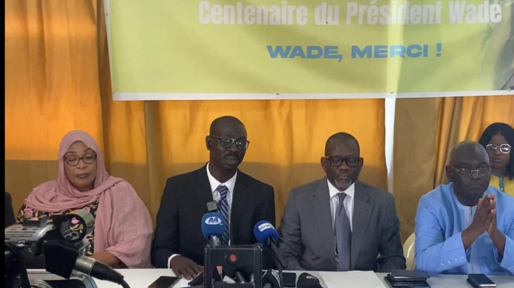 deux jours retenus à Dakar au lieu du 29 mai