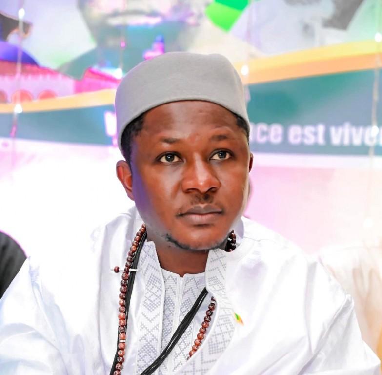 Cheikh Bara Ndiaye accuse Tafsir Thioye alors que la promulgation attend l’Exécutif