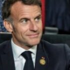 Emmanuel Macron arrive au Kenya pour un sommet Afrique-France baptisé « Africa Forward »