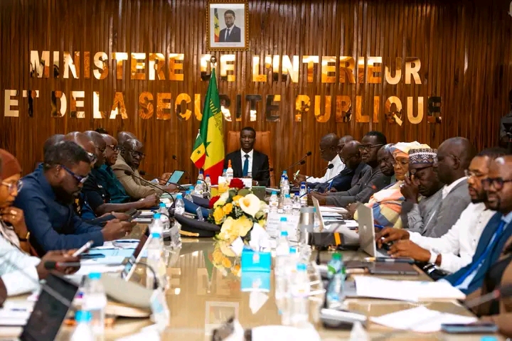le ministère de l’Intérieur passe en revue l’état des préparatifs …