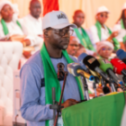 Le ministre Alioune Dionne présente les boutiques Solidaires à Bambey