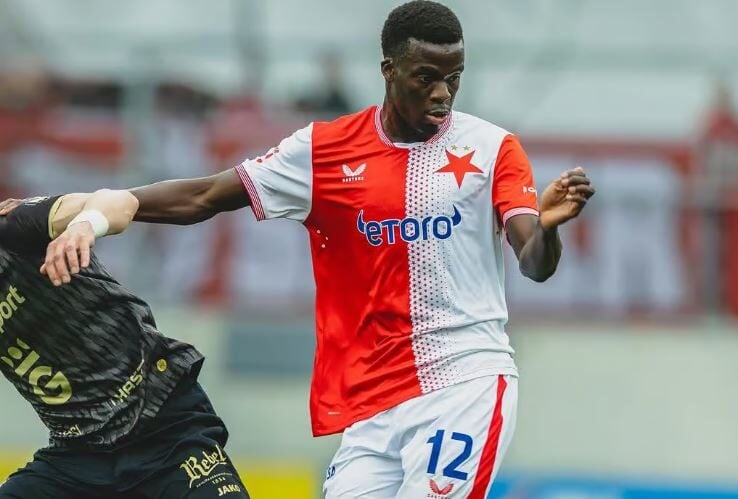 Youssoupha Mbodji champion avec le Slavia Prague