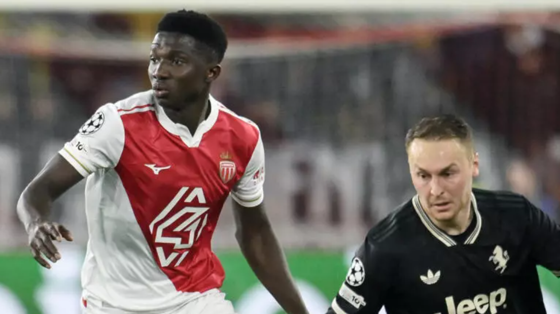 Premier League : Bataille annoncée entre Newcastle et Liverpool pour Lamine Camara