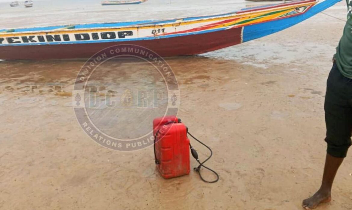 Deux suspects arrêtés à Fimela avec une pirogue et du carburant saisis