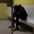 D. Sène tue son père avec une barre de fer, voici pourquoi il a échappé à la prison