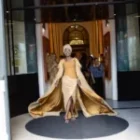 Festival de Cannes : Coumba Gawlo Seck apparaît en tenue dorée sur le tapis rouge