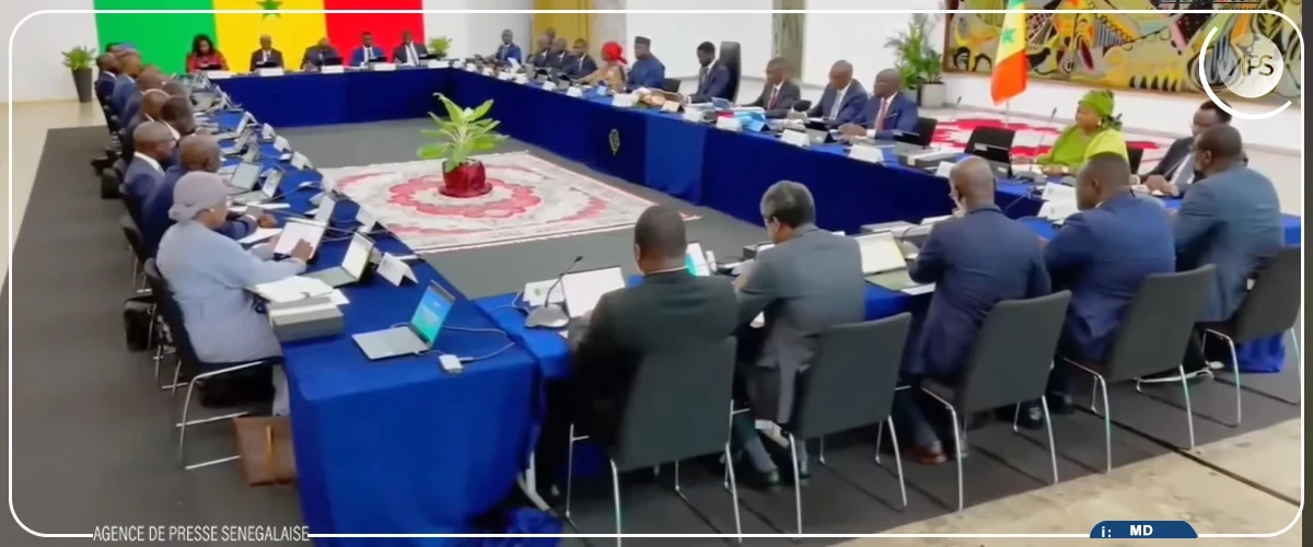 État civil et eau potable : le chef de l’État fixe des mesures urgentes au gouvernement