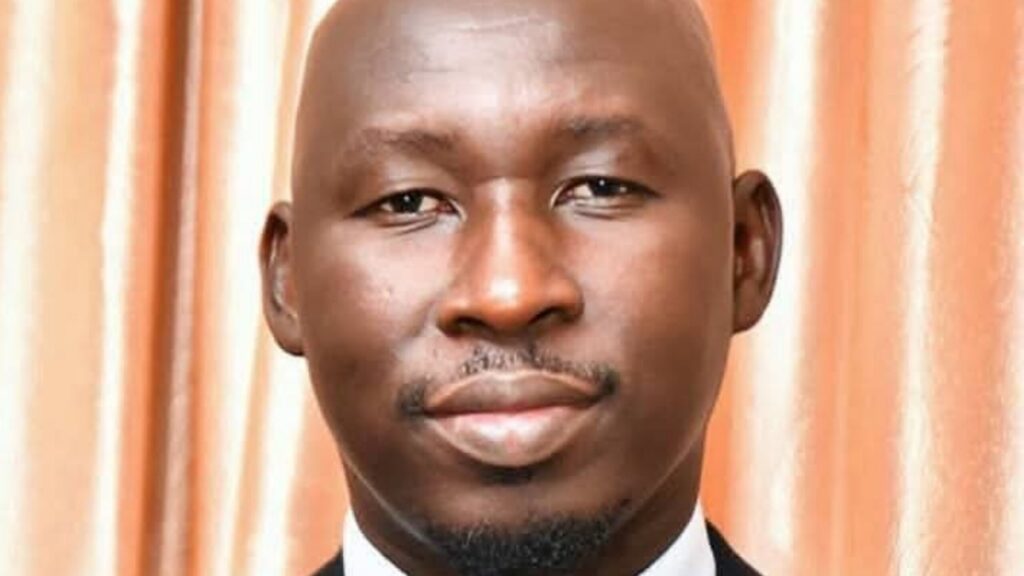 Baye Mayoro Diop accuse le Premier ministre et le président de l’Assemblée nationale de sabotage diplomatique