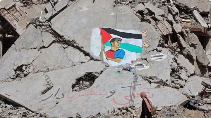 Sanchez se dit « fier » de Yamal qui a brandi un drapeau palestinien pendant le sacre du Barça