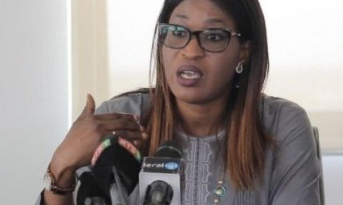 la charge de Zahra Iyane Thiam